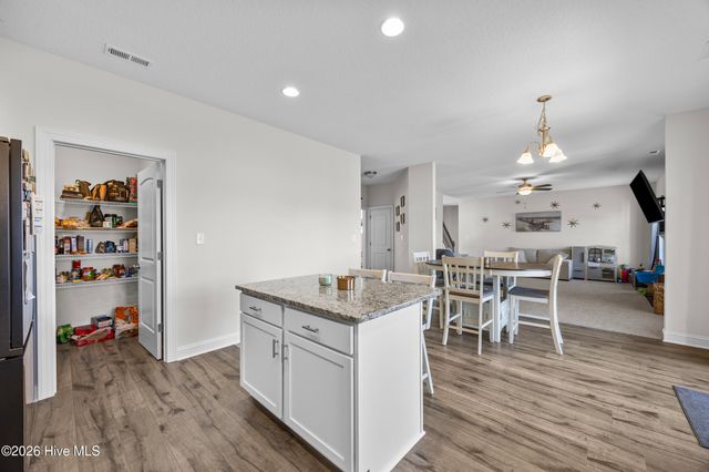 646 Indigo Johnston Drive, Jacksonville, NC 28546