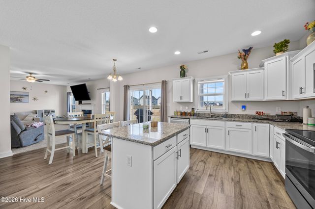 646 Indigo Johnston Drive, Jacksonville, NC 28546