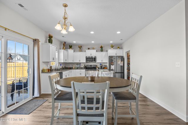 646 Indigo Johnston Drive, Jacksonville, NC 28546