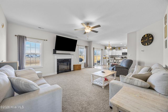 646 Indigo Johnston Drive, Jacksonville, NC 28546