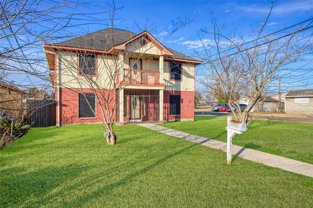 715 Avenue D, South Houston, TX 77587