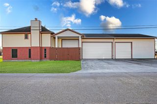 715 Avenue D, South Houston, TX 77587