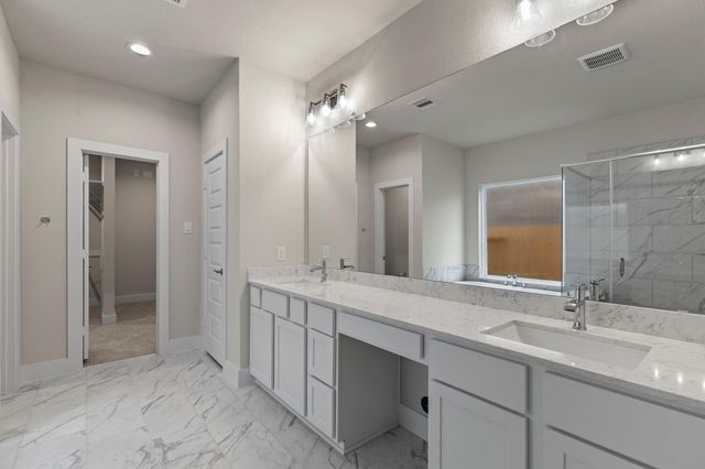 3207 Bushy Hawthorne Drive, Conroe, TX 77301