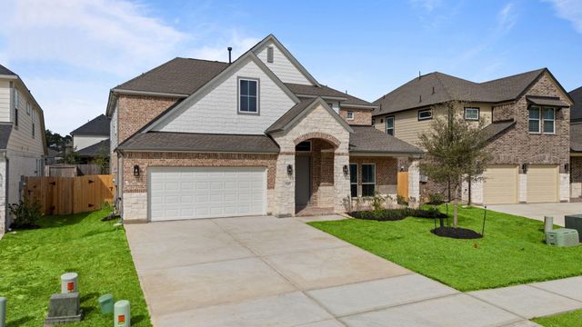 3207 Bushy Hawthorne Drive, Conroe, TX 77301
