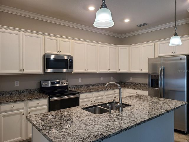 19353 NEARPOINT DRIVE, Venice, FL 34292