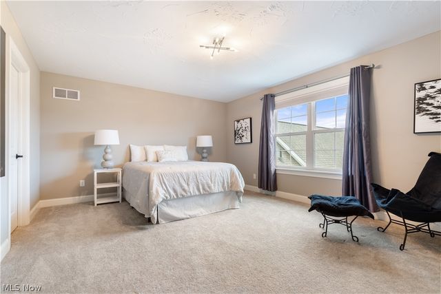 7254 Roman Avenue NW, Massillon, OH 44646