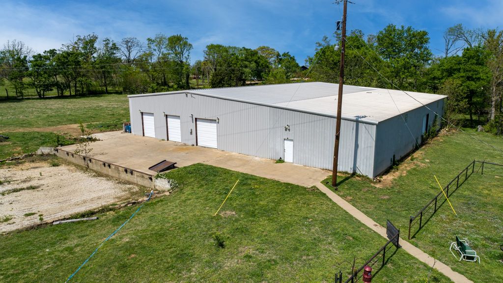 212 vz county road 1413, Van, TX 75790