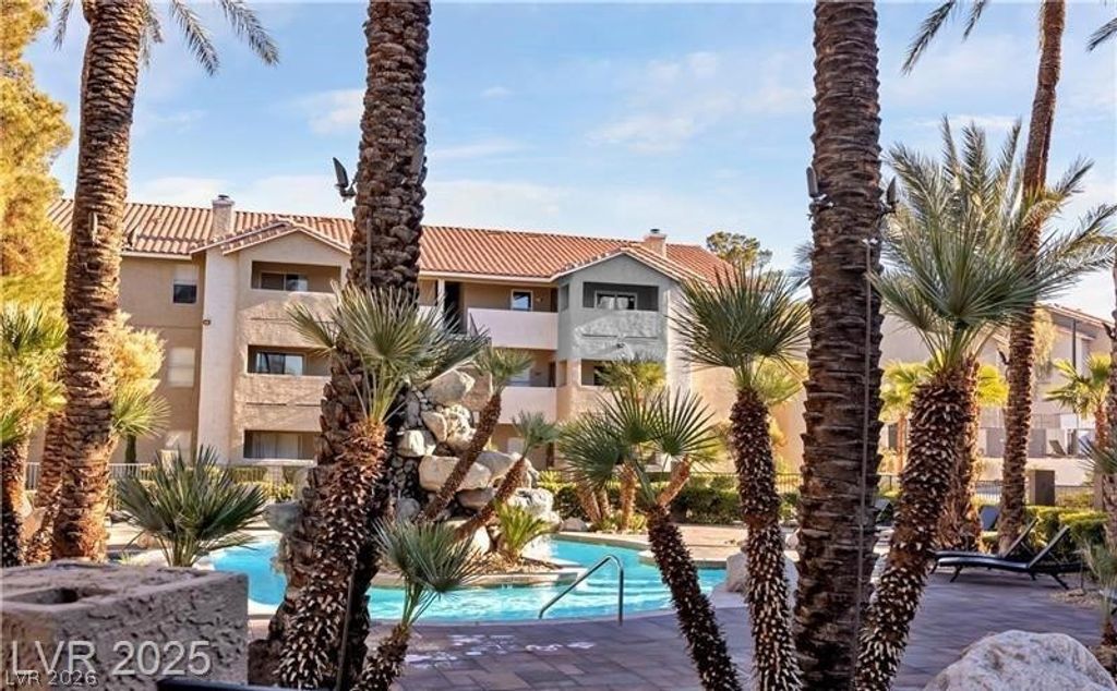 4200 South Valley View Boulevard 2012, Las Vegas, NV 89103
