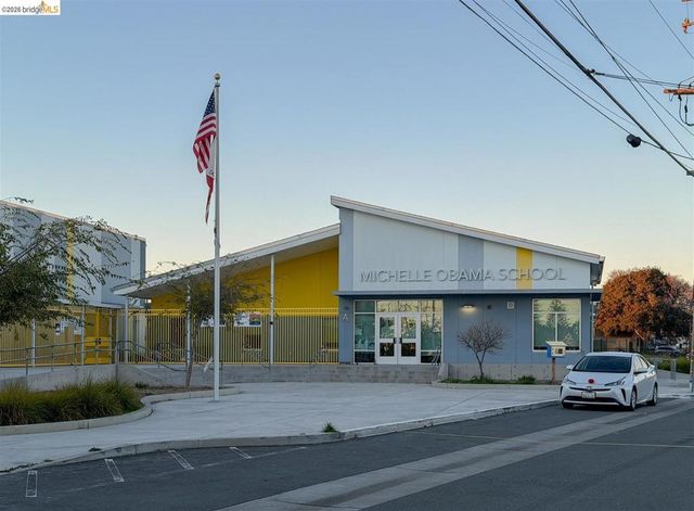 2861 Downer Ave, Richmond, CA 94804