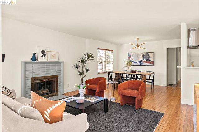2861 Downer Ave, Richmond, CA 94804