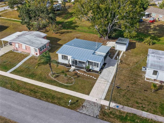 8822 AERO AVENUE, North Port, FL 34287