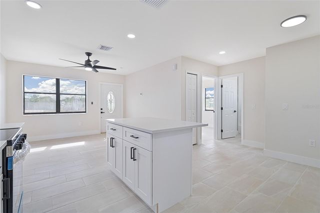 8822 AERO AVENUE, North Port, FL 34287