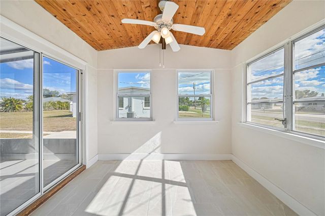 8822 AERO AVENUE, North Port, FL 34287