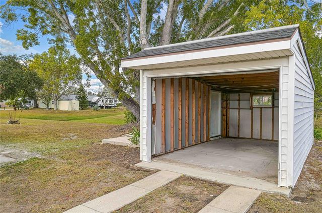 8822 AERO AVENUE, North Port, FL 34287