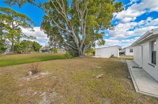 8822 AERO AVENUE, North Port, FL 34287