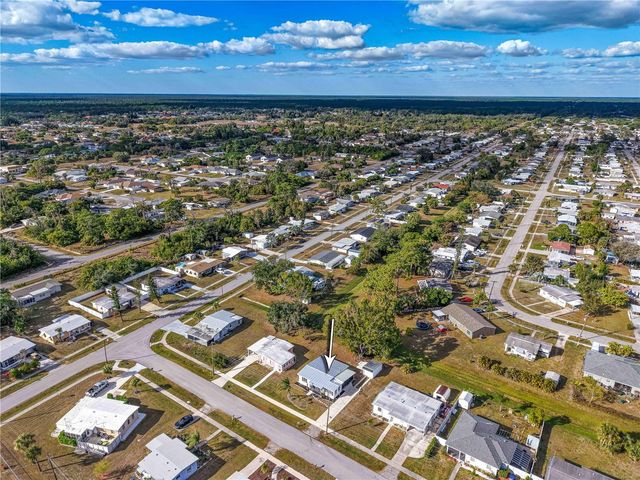 8822 AERO AVENUE, North Port, FL 34287