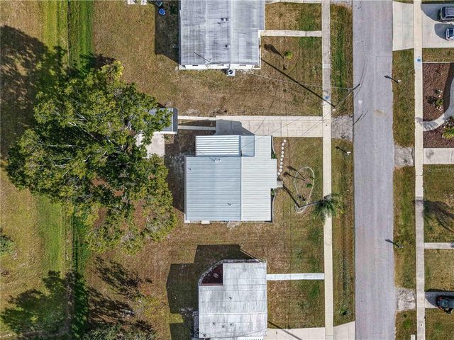 8822 AERO AVENUE, North Port, FL 34287