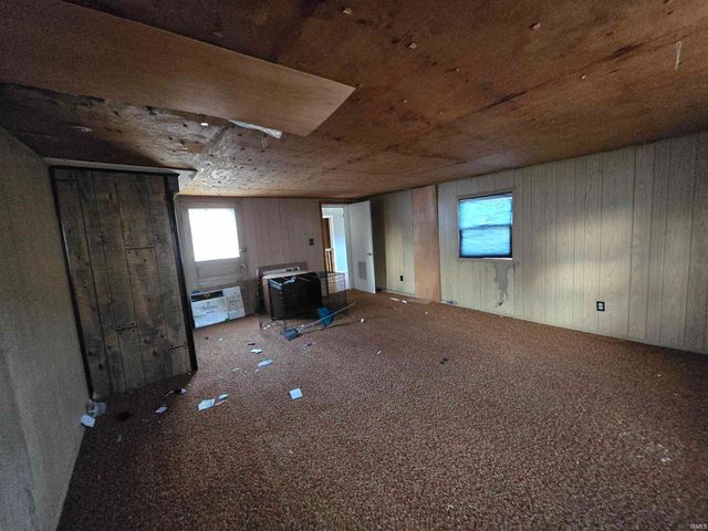1228 E 3rd Street, Mount Vernon, IN 47620