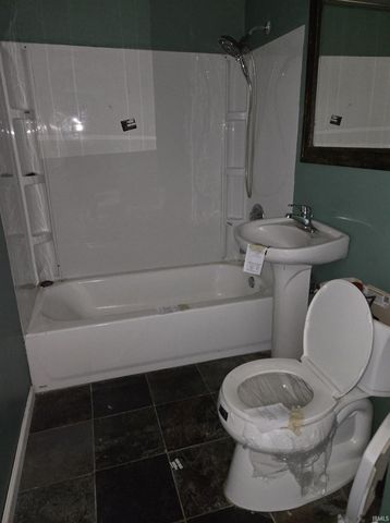 1228 E 3rd Street, Mount Vernon, IN 47620