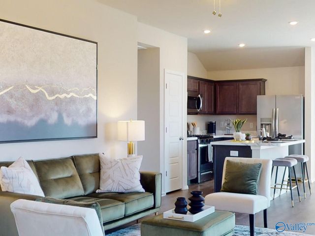 4102 White River, Decatur, AL 35603