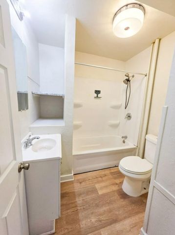 1405 DAY STREET, Green Bay, WI 54302