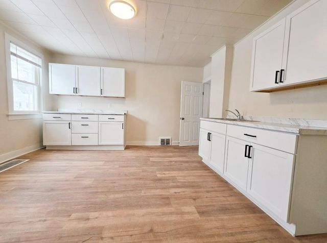 1405 DAY STREET, Green Bay, WI 54302