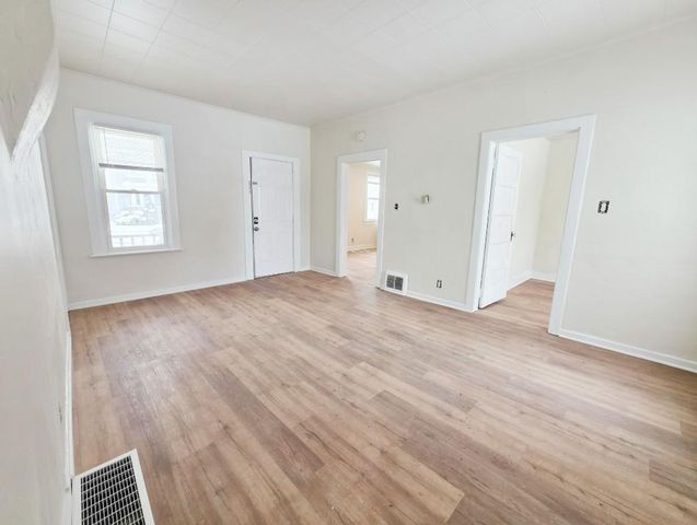 1405 DAY STREET, Green Bay, WI 54302