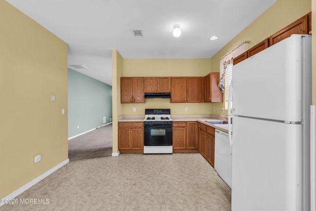 11 Lilly Drive, Little Egg Harbor, NJ 08087