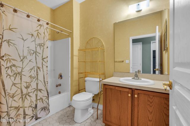 11 Lilly Drive, Little Egg Harbor, NJ 08087