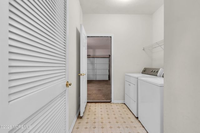 11 Lilly Drive, Little Egg Harbor, NJ 08087