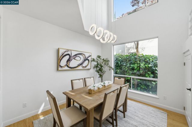 908 Vista Pointe Dr, San Ramon, CA 94582