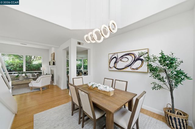 908 Vista Pointe Dr, San Ramon, CA 94582