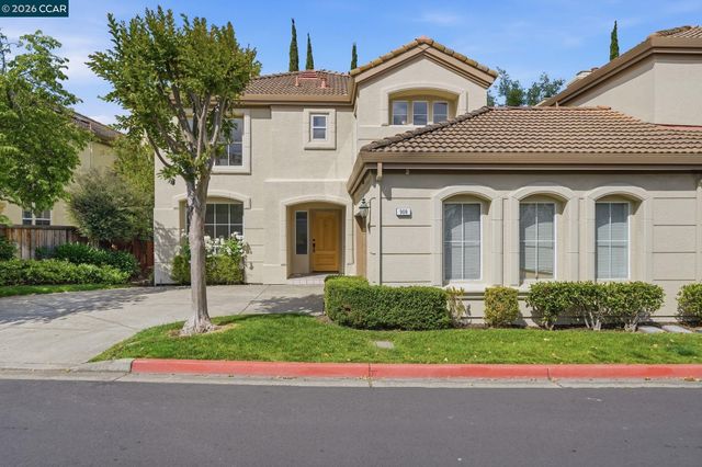 908 Vista Pointe Dr, San Ramon, CA 94582