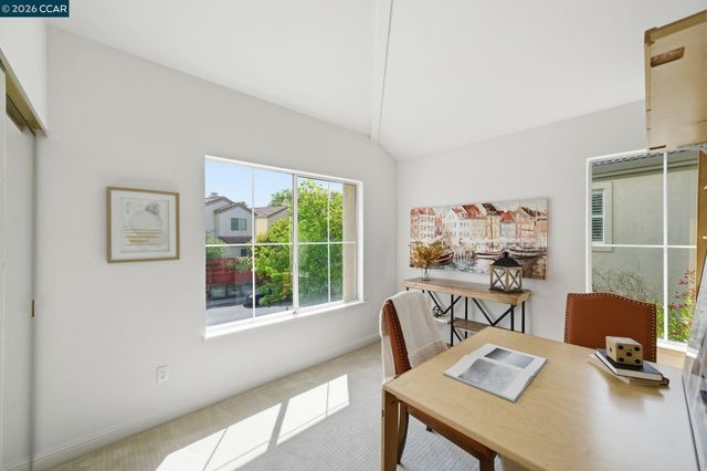 908 Vista Pointe Dr, San Ramon, CA 94582