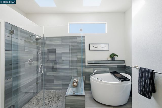 908 Vista Pointe Dr, San Ramon, CA 94582