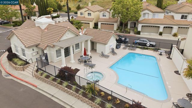 908 Vista Pointe Dr, San Ramon, CA 94582