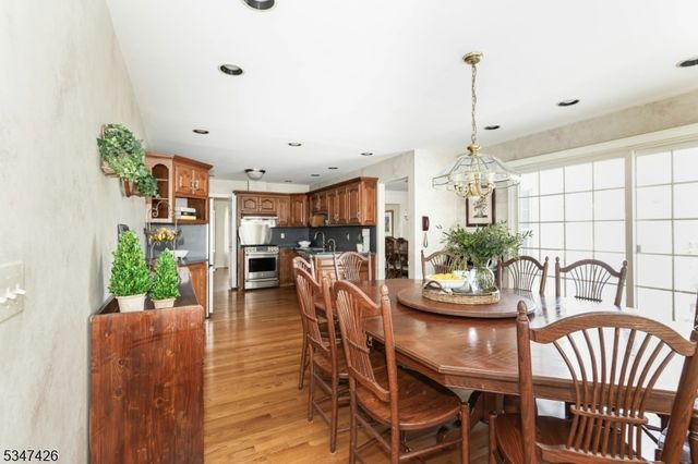 211 Lorraine Dr, Berkeley Heights Twp., NJ 07922