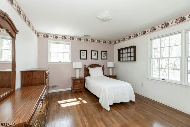 211 Lorraine Dr, Berkeley Heights Twp., NJ 07922