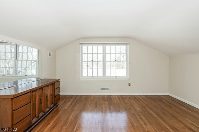 211 Lorraine Dr, Berkeley Heights Twp., NJ 07922