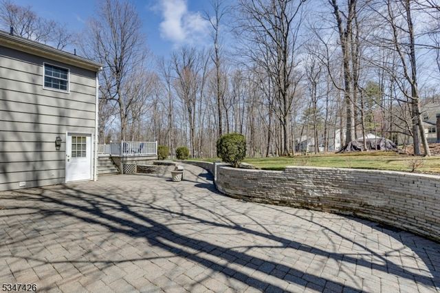 211 Lorraine Dr, Berkeley Heights Twp., NJ 07922