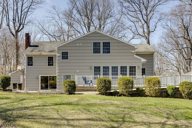 211 Lorraine Dr, Berkeley Heights Twp., NJ 07922