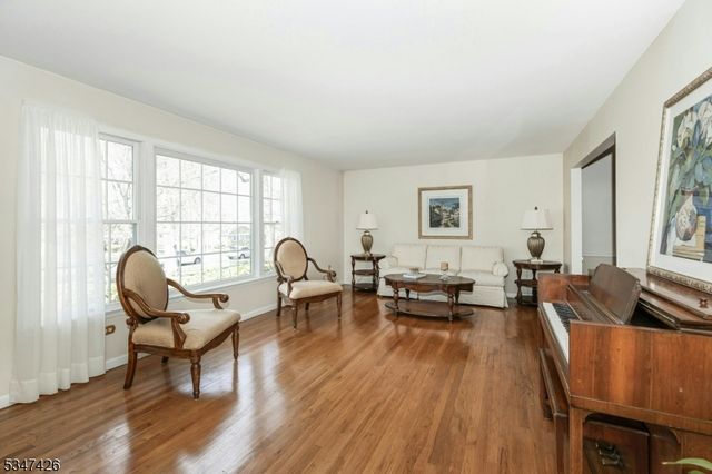 211 Lorraine Dr, Berkeley Heights Twp., NJ 07922