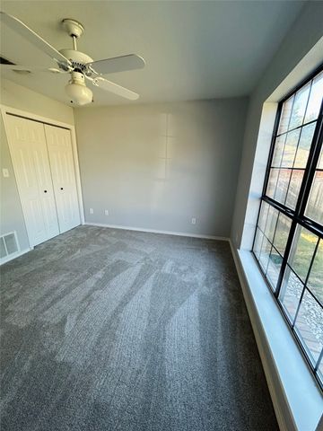 1300 3rd Street, Granbury, TX 76048