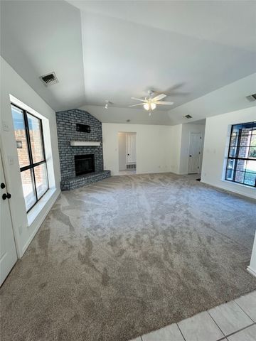 1300 3rd Street, Granbury, TX 76048