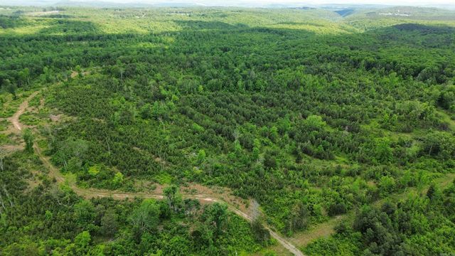 5001 Shady Grove Road, Shirley, AR 72153