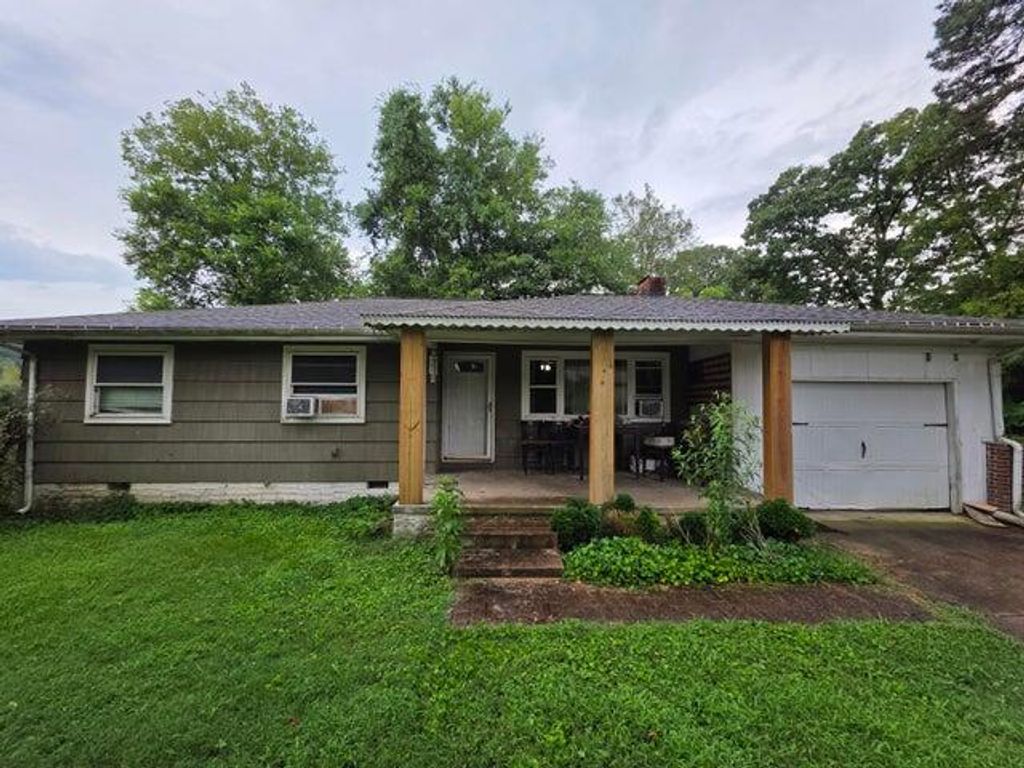 110 Mountain View Drive, Soddy Daisy, TN 37379