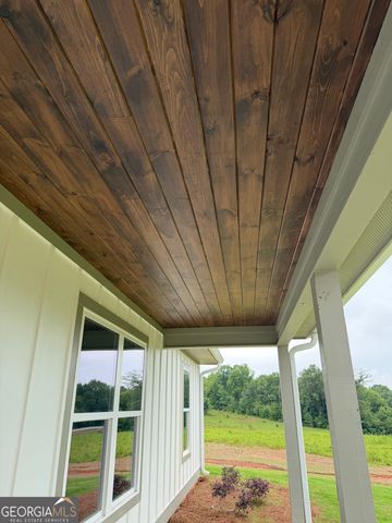 7335 Sandy Cross Road, Carnesville, GA 30521