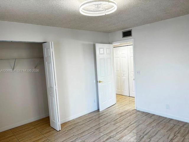 6292 La Costa Drive H, Boca Raton, FL 33433