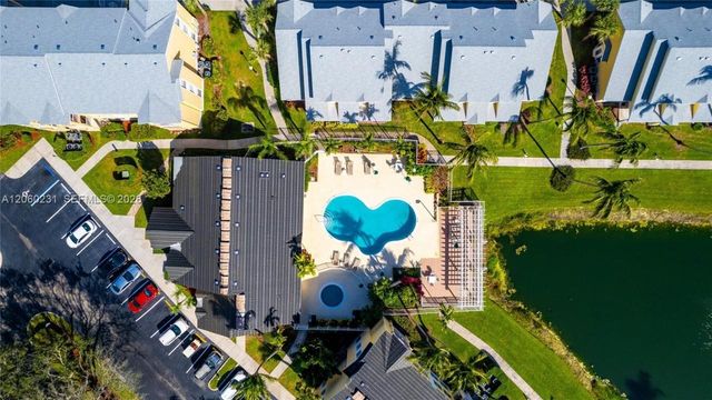 6292 La Costa Drive H, Boca Raton, FL 33433