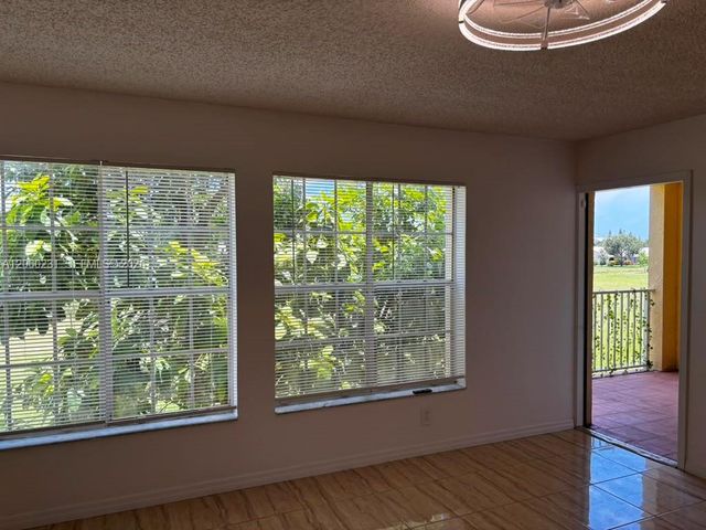 6292 La Costa Drive H, Boca Raton, FL 33433
